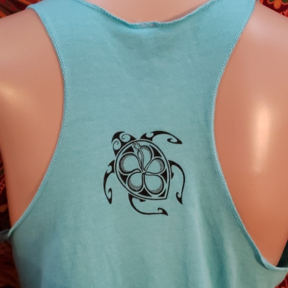Sea turtle racerback tank top size large - Picture 6 of 6
